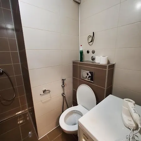 Sleep And Drive Cosy Apartman Szarajevó