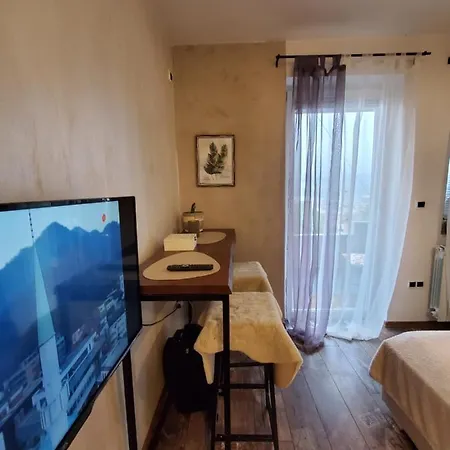 דירה Sleep And Drive Cosy